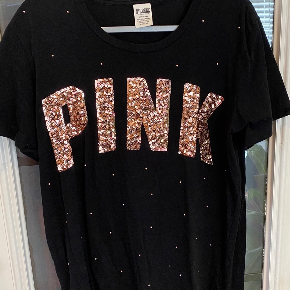 Pink Victoria’s Secret top L